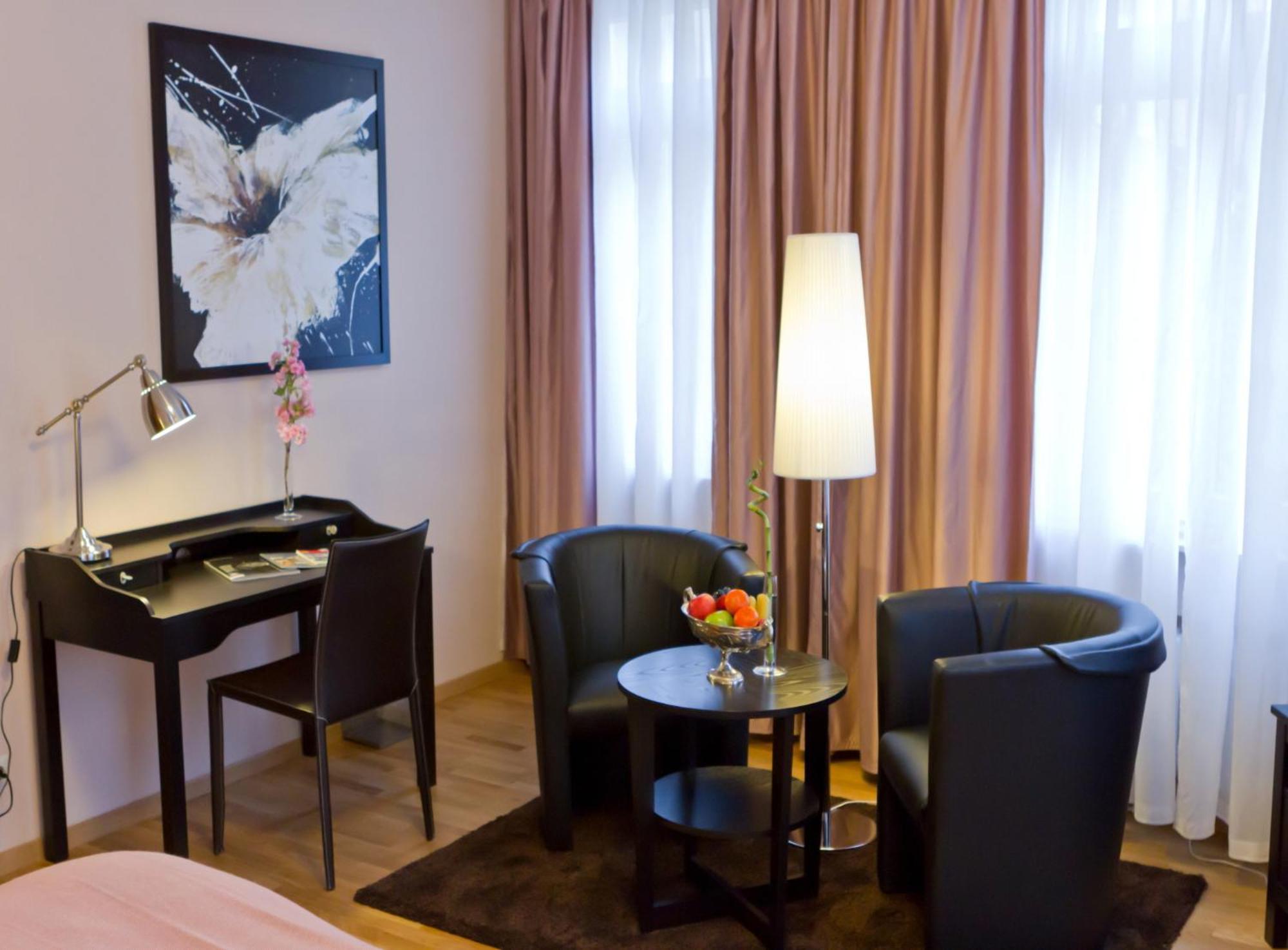 Suiten Hotel Dependance Laterne Баден-Баден Экстерьер фото